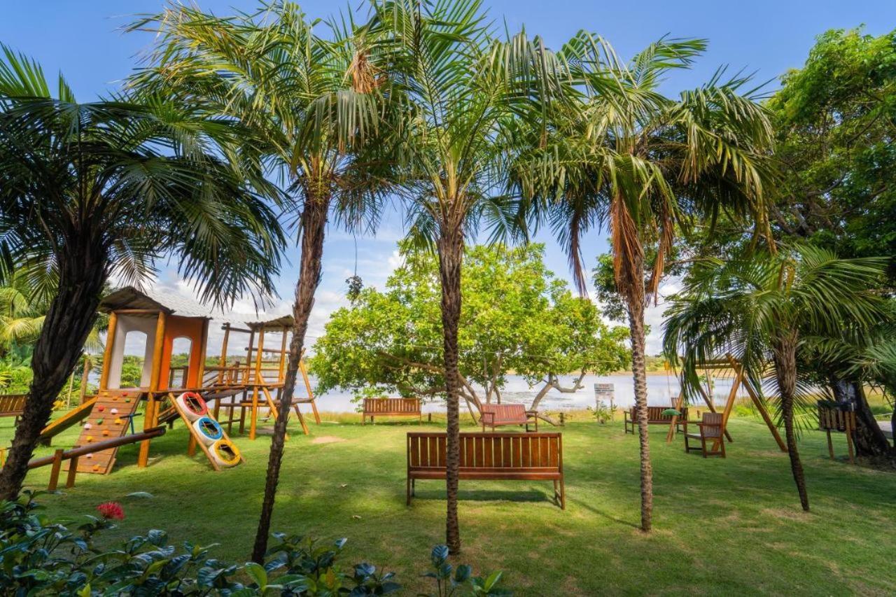 Apto Guarajuba Praia Condominio Porto Smeralda-100 Metros Da Praia ภายนอก รูปภาพ